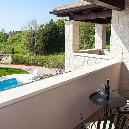 Holiday home Vabriga